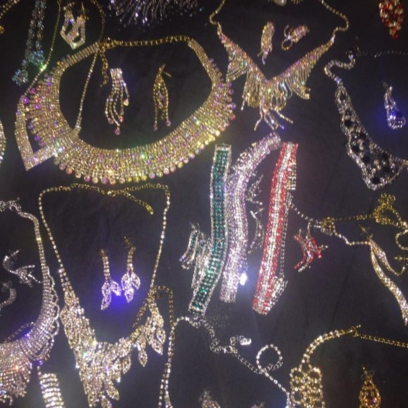 10 Sets Upscale Elegant Boutique Costume Jewelry - Picture 1 of 4